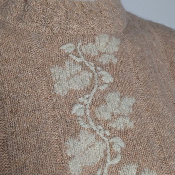 Vintage Liz Claiborne Peach White Floral Knit Wool Blend Sweater M - Picture 3 of 8